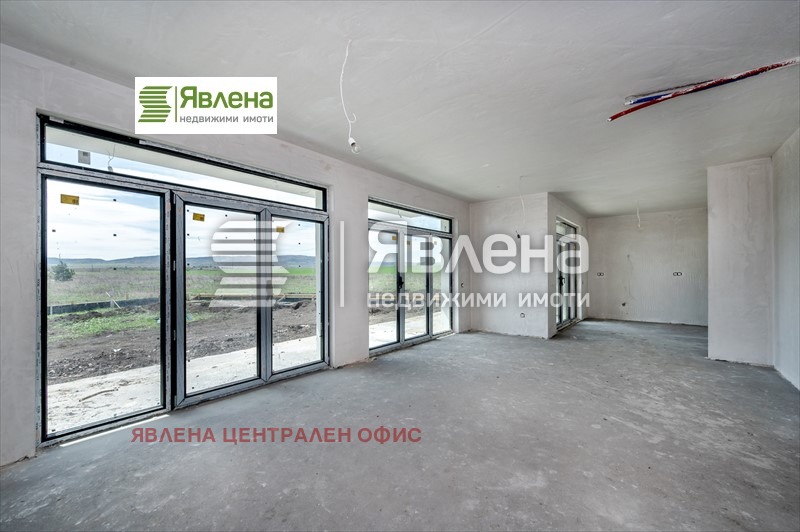 Myytävänä  Talo Sofian alue , Kostinbrod , 290 neliömetriä | 99144877 - kuva [5]