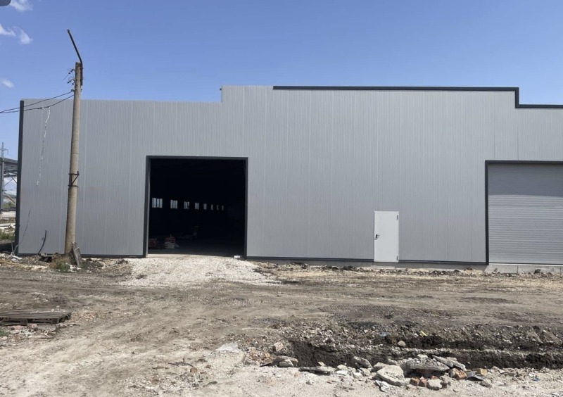Eladó  Tárolás Sofia , Volujak , 2040 négyzetméter | 40141226 - kép [6]