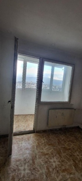Продажба на тристайни апартаменти в град София - изображение 20 
