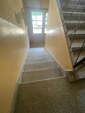 Piso de la casa Druzhba 1, Ruse 13