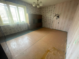 Piso de la casa Druzhba 1, Ruse 5