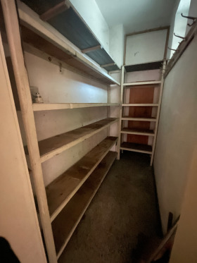 Piso de la casa Druzhba 1, Ruse 9
