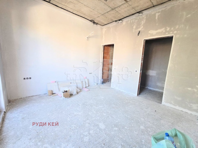 Продава КЪЩА, гр. Варна, м-т Долна Трака, снимка 13 - Къщи - 52867407