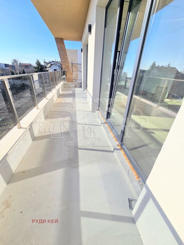 Продава КЪЩА, гр. Варна, м-т Долна Трака, снимка 11 - Къщи - 52867407