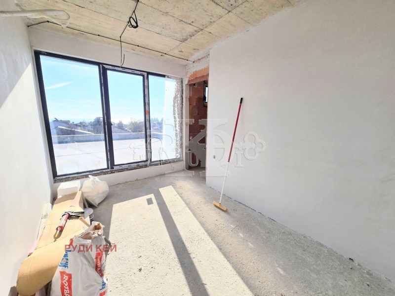 Продава КЪЩА, гр. Варна, м-т Долна Трака, снимка 16 - Къщи - 52867407