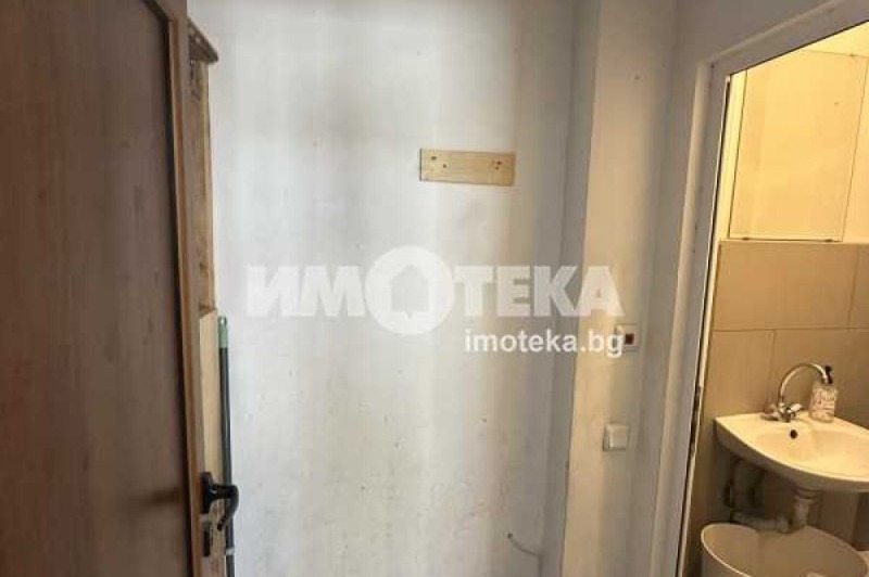 Na prodej  Prodejna Varna , Centar , 20 m2 | 32612955 - obraz [2]