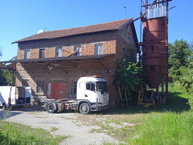 Продава БИЗНЕС ИМОТ, с. Горна Кремена, област Враца, снимка 7 - Други - 49824638