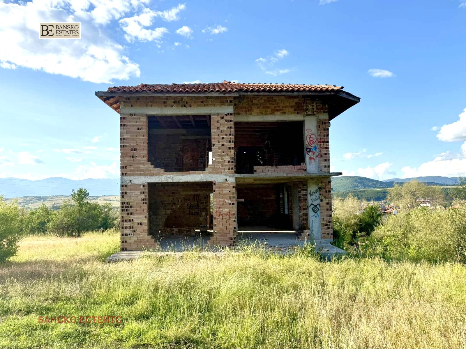 Продава КЪЩА, гр. Добринище, област Благоевград