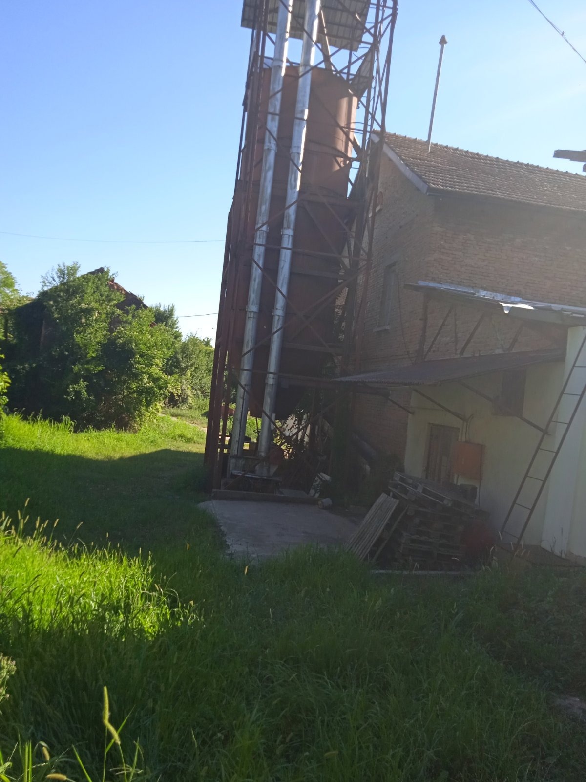 Продава БИЗНЕС ИМОТ, с. Горна Кремена, област Враца, снимка 2 - Други - 49824638