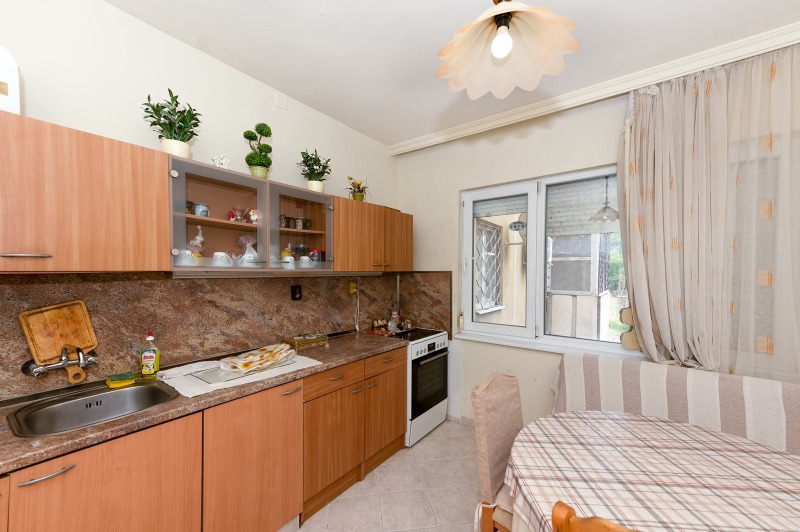 Продава 3-СТАЕН, град Пловдив, Тракия • 139500 € / 272838.28 лв. • 16674788 1