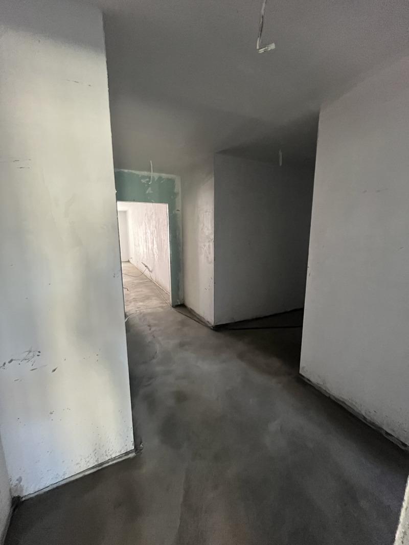 De vânzare  3 dormitoare Plovdiv , Țentâr , 217 mp | 21381800 - imagine [7]