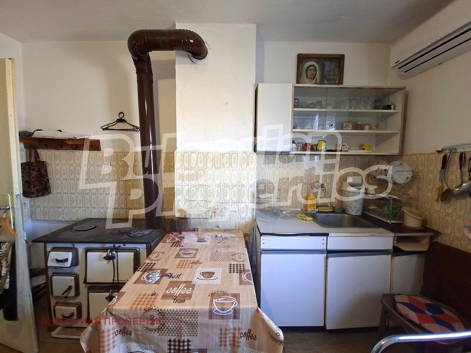 Продава ЕТАЖ ОТ КЪЩА, гр. Елхово, област Ямбол, снимка 14 - Етаж от къща - 56257145