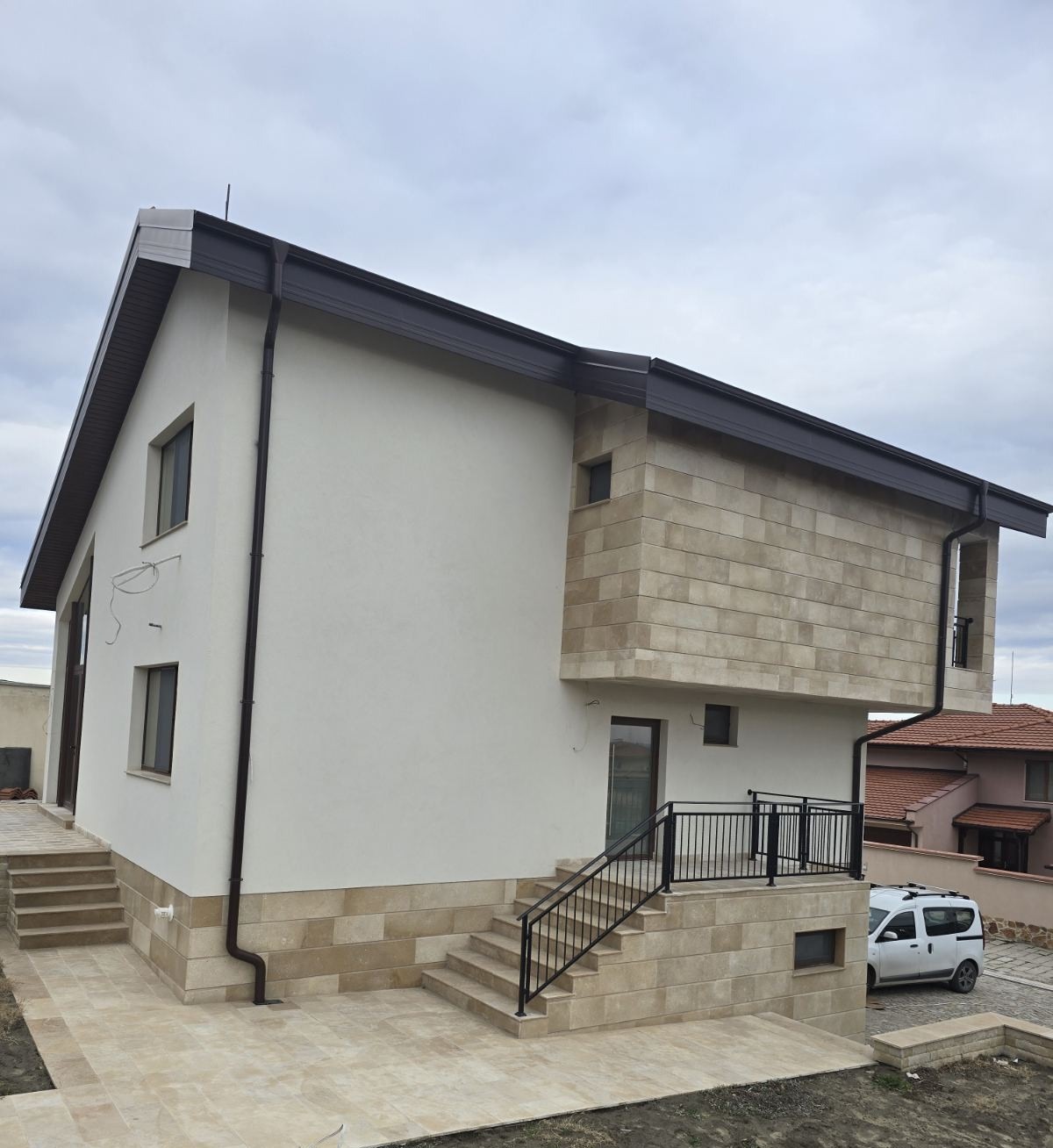 Продава КЪЩА, с. Брестник, област Пловдив