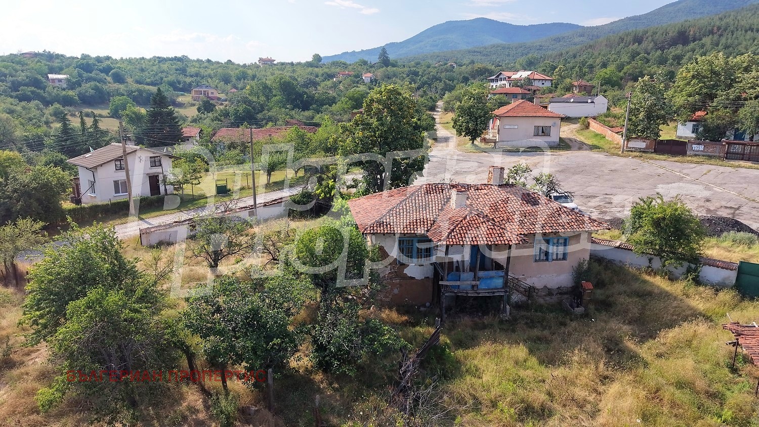 Продава КЪЩА, с. Подгорие, област София област, снимка 11 - Къщи - 55753026