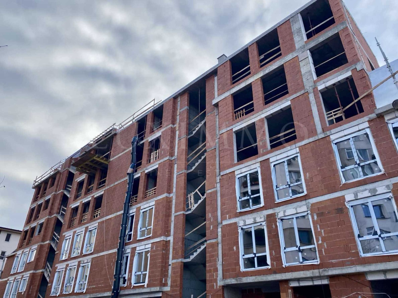 Продава МАГАЗИН, гр. София, Витоша, снимка 2 - Магазини - 54112626