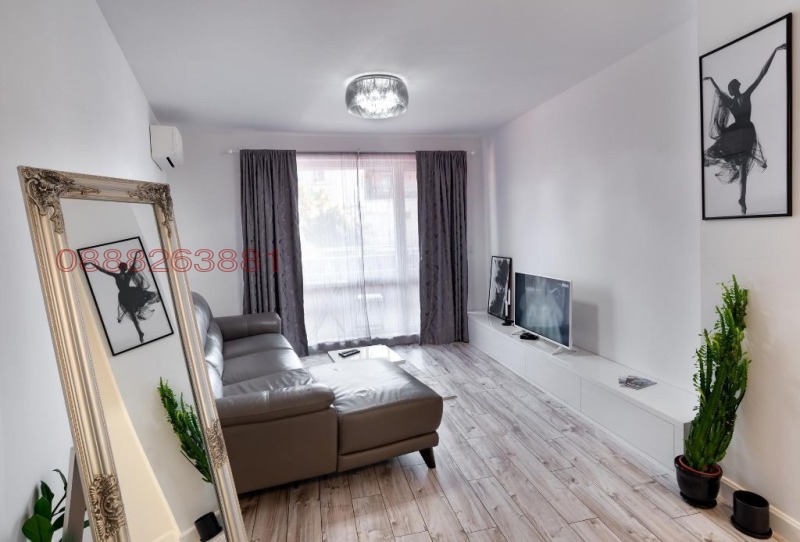 Продава  2-стаен град Пловдив , Център , 66 кв.м | 47975169 - изображение [2]