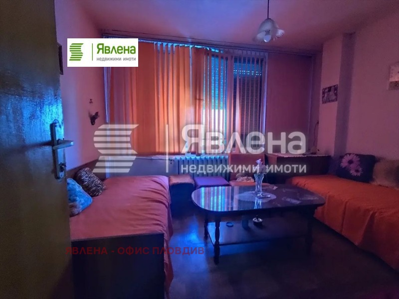 De vânzare  2 dormitoare Plovdiv , Țentâr , 98 mp | 89512011