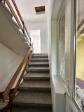 Продава КЪЩА, град София, гр. Банкя • 360000 € / 704098.80 лв. • 71988885 13