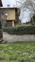Продава КЪЩА, град София, гр. Банкя • 360000 € / 704098.80 лв. • 71988885 5
