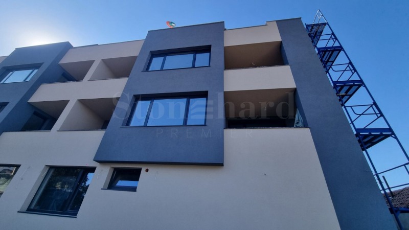 Продава 3-СТАЕН в град София, с. Лозен - 123 кв.м / 296 000 € » 578 925.68 лв., СТОУНХАРД ПРЕМИЪР СОФИЯ