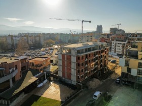 1 chambre Hristo Smirnenski, Plovdiv 3