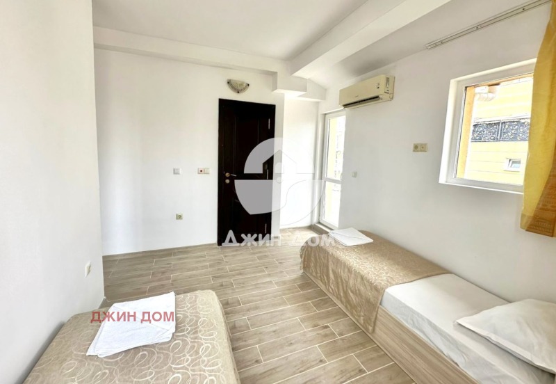 Продава  1-стаен област Бургас , к.к. Слънчев бряг , 47 кв.м | 65929849 - изображение [2]