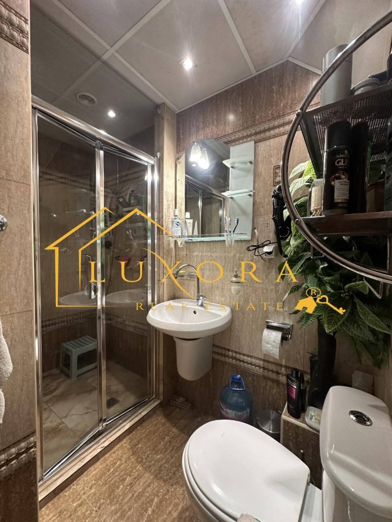Продава  3-стаен град Шумен , Център , 72 кв.м | 60808979 - изображение [6]