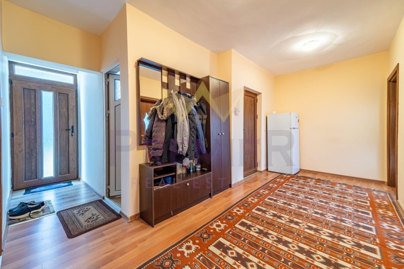 Продава  Етаж от къща област Варна , гр. Белослав , 100 кв.м | 88362111 - изображение [2]