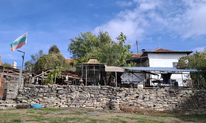 Продава  Къща област София , гр. Ботевград , 60 кв.м | 44037306 - изображение [2]