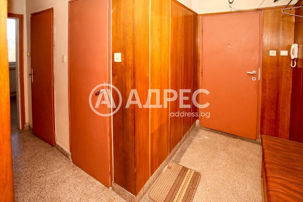 Продава МНОГОСТАЕН, гр. София, Мусагеница, снимка 13 - Апартаменти - 55228347