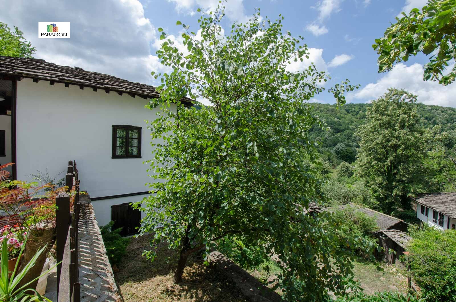 Продава КЪЩА, с. Боженците, област Габрово, снимка 2 - Къщи - 55445666