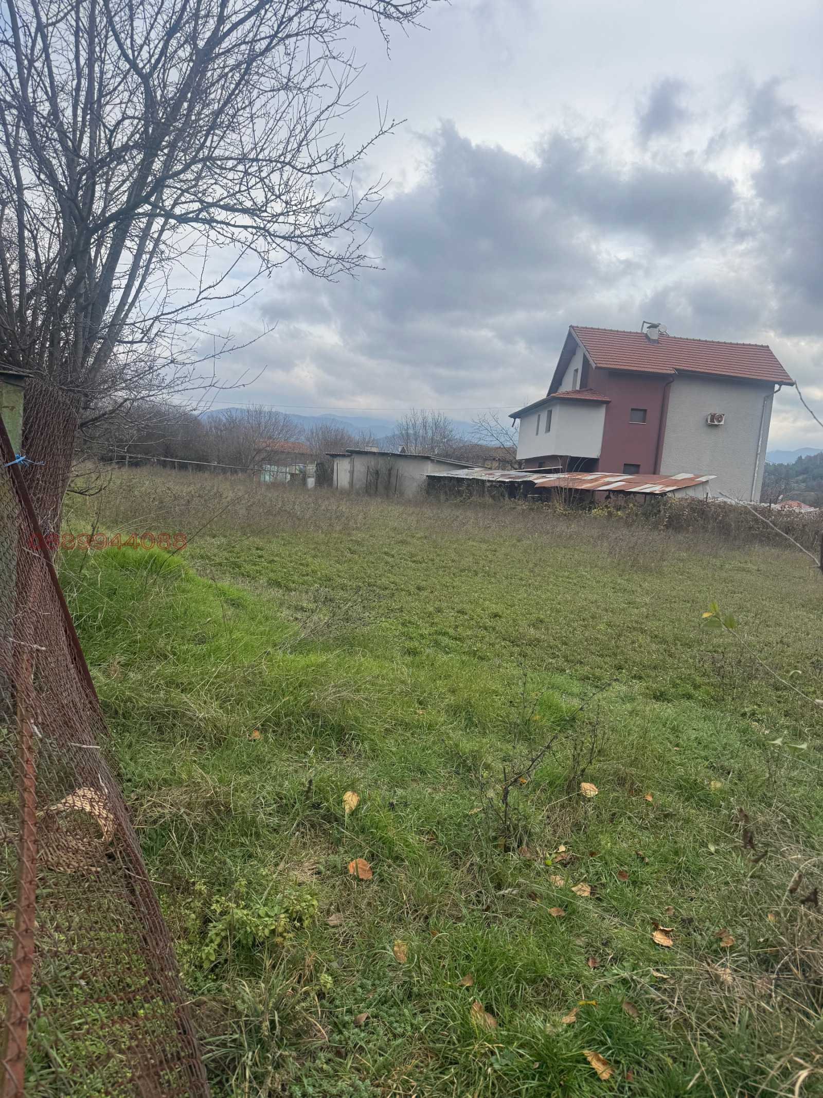 Продава ПАРЦЕЛ, с. Чавдар, област София област