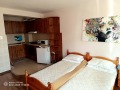 Продава ЕТАЖ ОТ КЪЩА, гр. Приморско, област Бургас, снимка 6