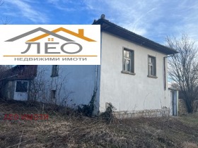 Продажба на имоти в с. Агатово, област Габрово - изображение 3 