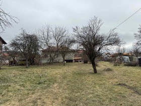 Casa Yardzhilovtsi, región Pernik 1