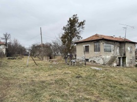 Maison Yardjilovtsi, région Pernik 5