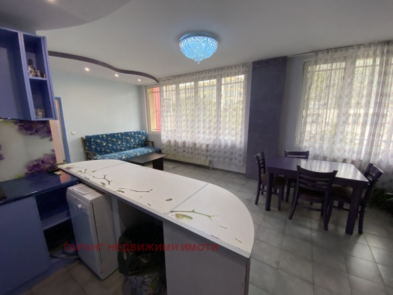 Na sprzedaż  2 sypialnie Gabrowo , Centar , 106 mkw | 48691691 - obraz [3]