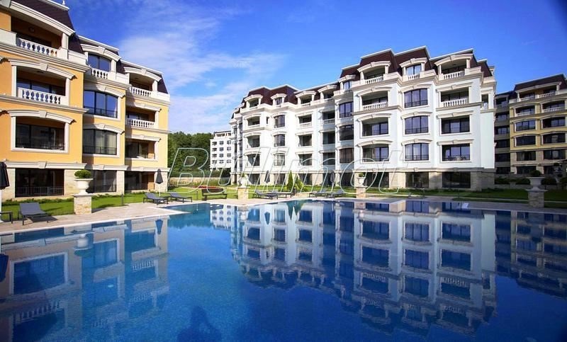 Продава 3-СТАЕН, гр. Варна, к.к. Св.Св. Константин и Елена