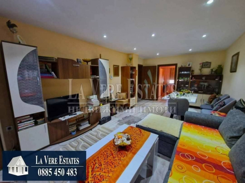 Продава  4-стаен град Русе , Здравец Изток , 77 кв.м | 72520681 - изображение [3]