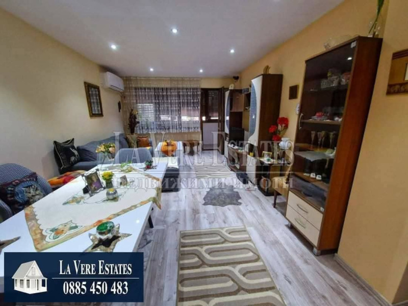 Продава  4-стаен град Русе , Здравец Изток , 77 кв.м | 72520681 - изображение [8]