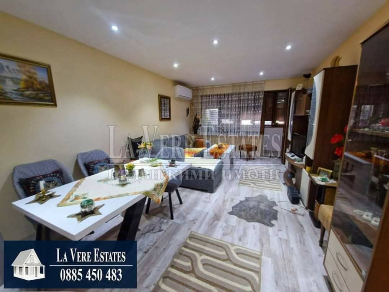 Продава  4-стаен град Русе , Здравец Изток , 77 кв.м | 72520681