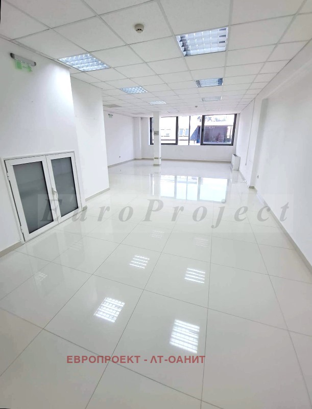 In vendita  Ufficio Sofia , Mladost 3 , 303 mq | 46594892 - Immagine [4]