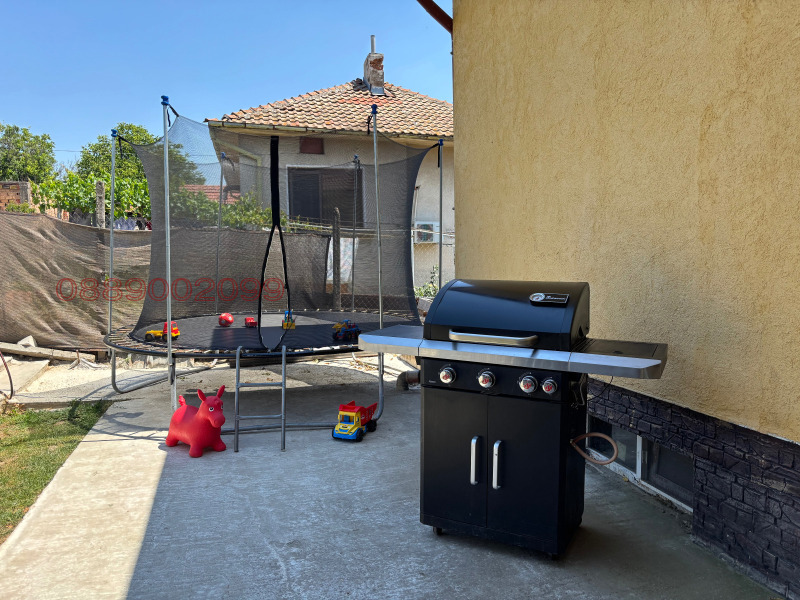 Продава КЪЩА, с. Червена вода, област Русе, снимка 5 - Къщи - 52772064