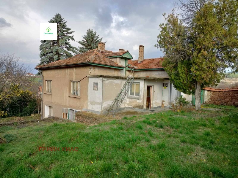 Продава КЪЩА, гр. София, с. Подгумер, снимка 2 - Къщи - 53425892