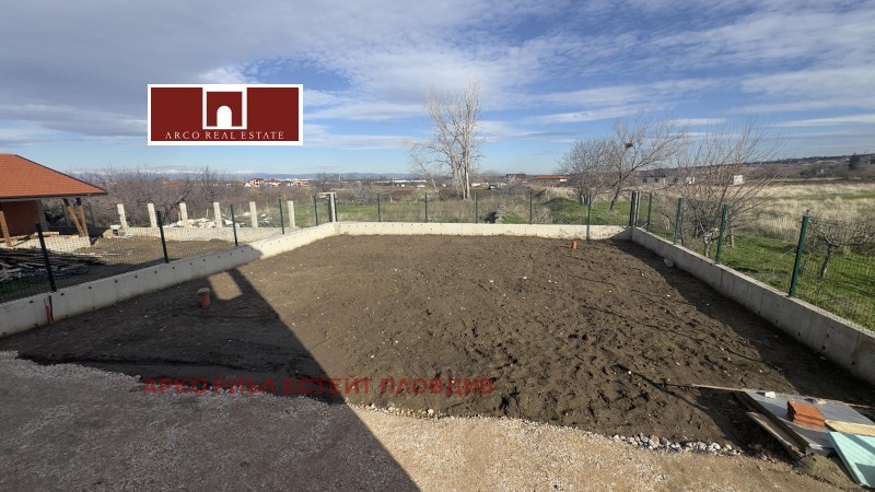 Продава КЪЩА в област Пловдив, с. Първенец - 220 кв.м / 420 000 € » 821 448.60 лв., АРКО РИЪЛ ЕСТЕЙТ ПЛОВДИВ