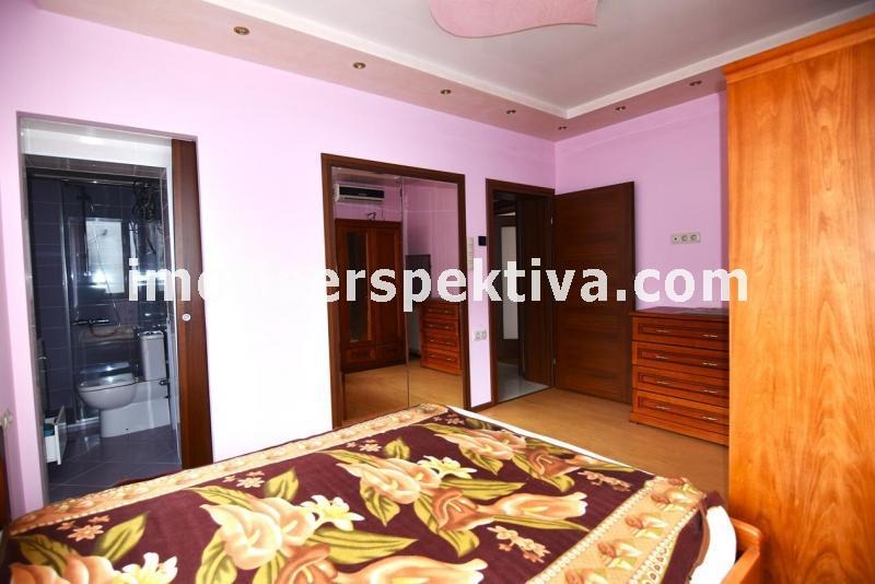 Продава 3-СТАЕН, гр. Пловдив, Център, снимка 5 - Апартаменти - 52307176