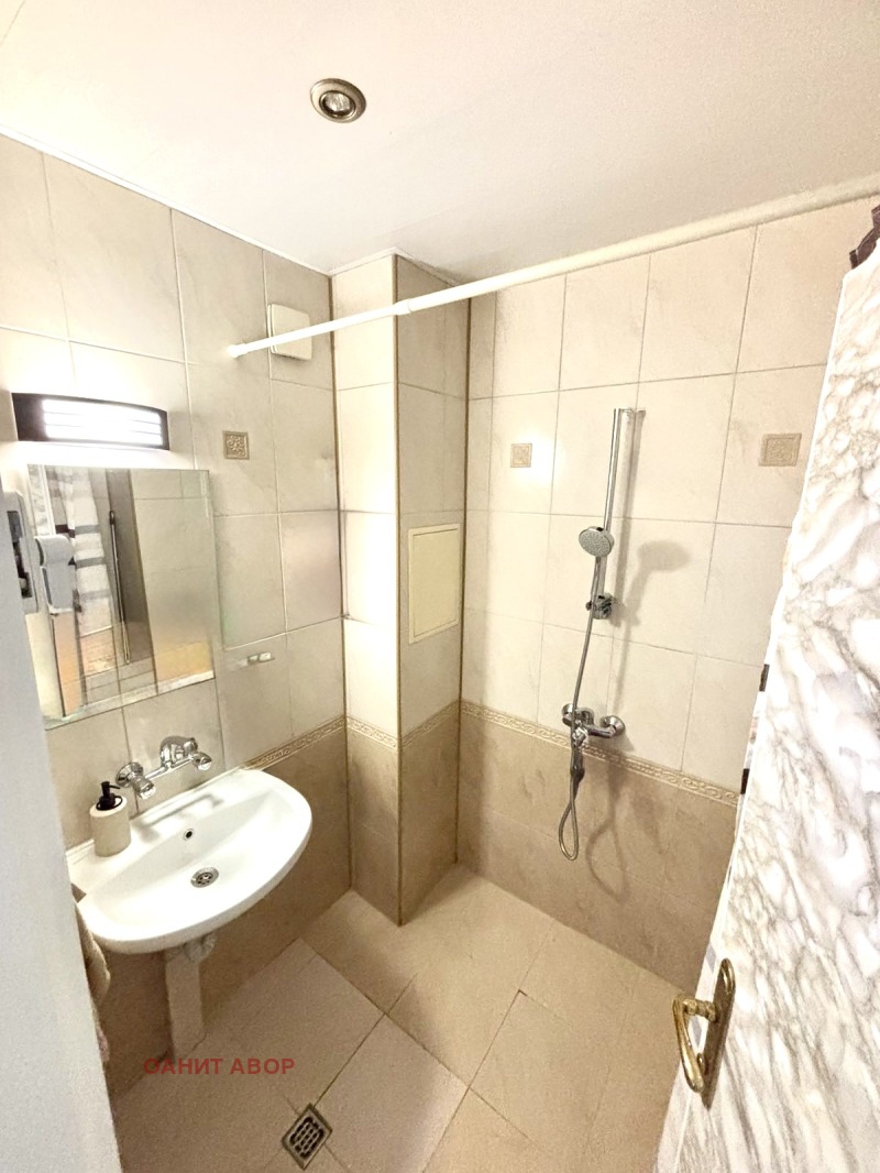 Продава 4-СТАЕН, гр. София, Оборище, снимка 7 - Апартаменти - 52421029