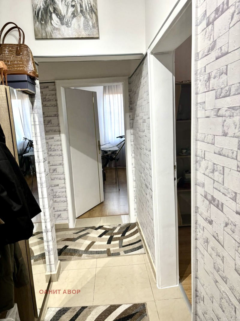 Продава 4-СТАЕН, гр. София, Оборище, снимка 13 - Апартаменти - 52421029