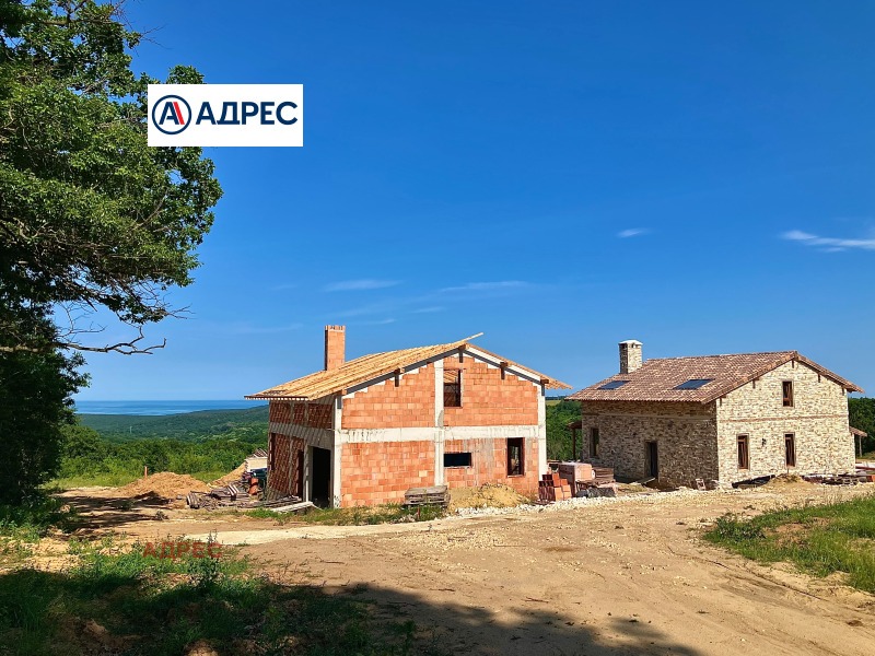 En venta  Casa región Varna , Priseltsi , 251 metros cuadrados | 71662525