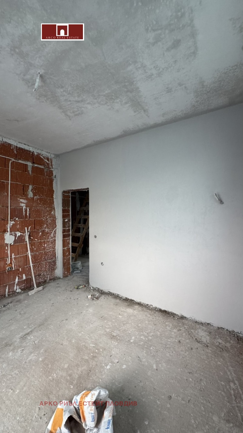 Продава КЪЩА, с. Първенец, област Пловдив, снимка 3 - Къщи - 52398295